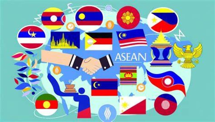 How does ASEAN help its member countries?