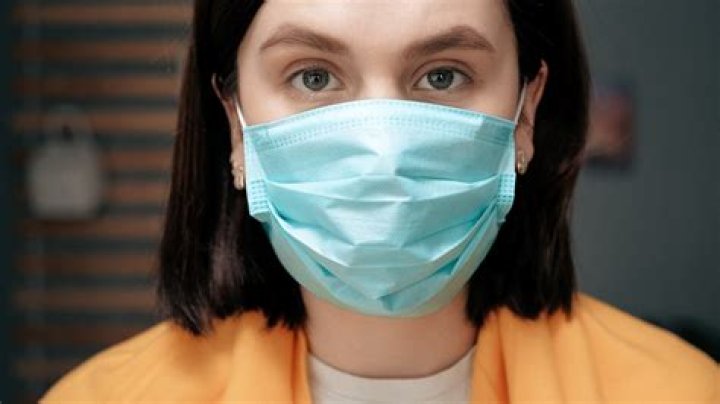 What are the good things about wearing a mask?