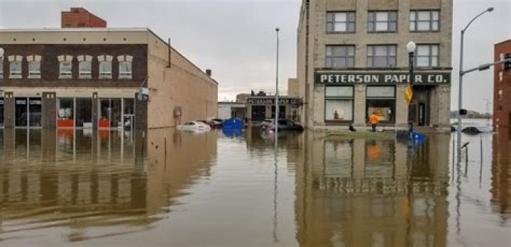 Where was the biggest flood in the world?